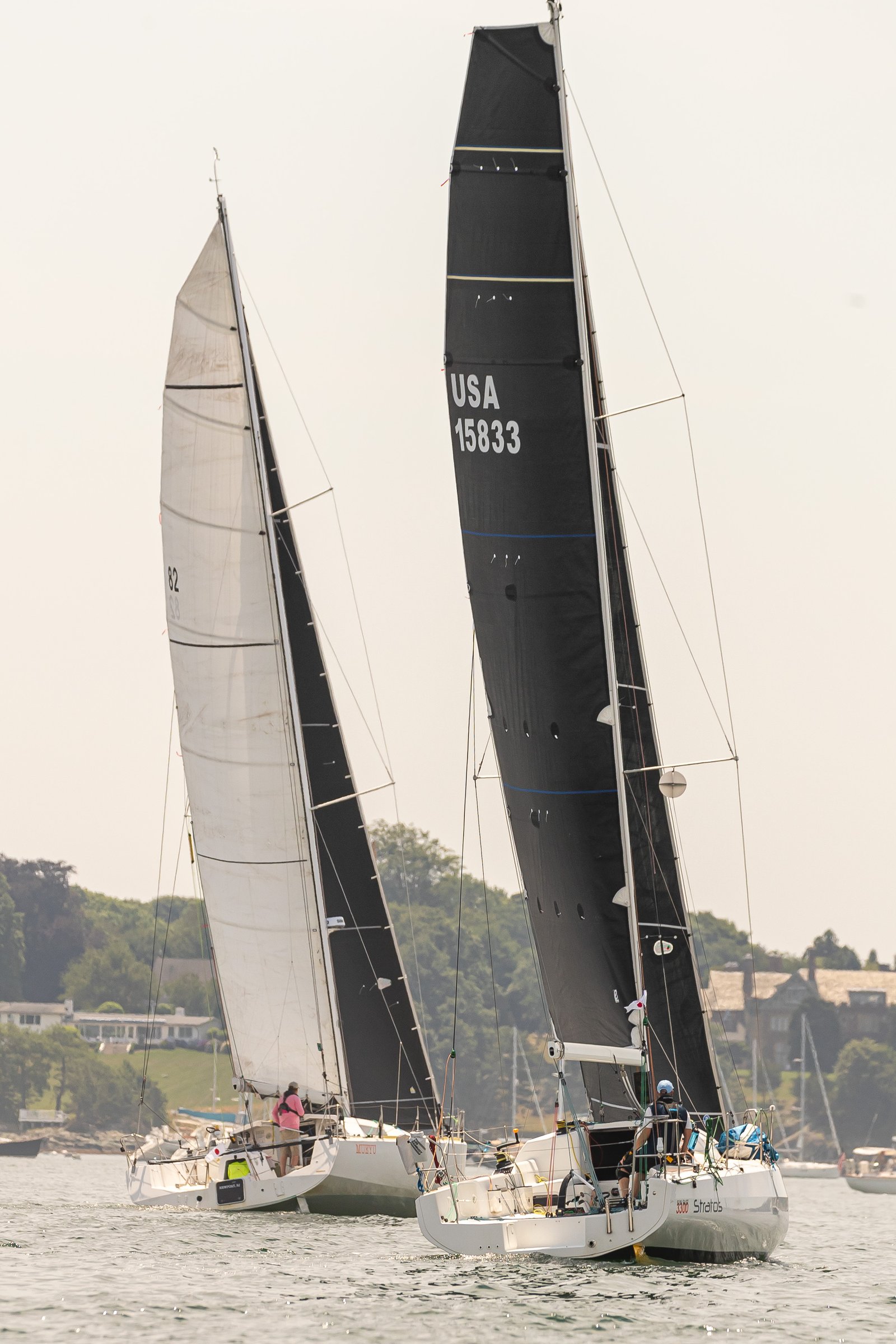 Stratos and competitor bow-to-bow upwind
